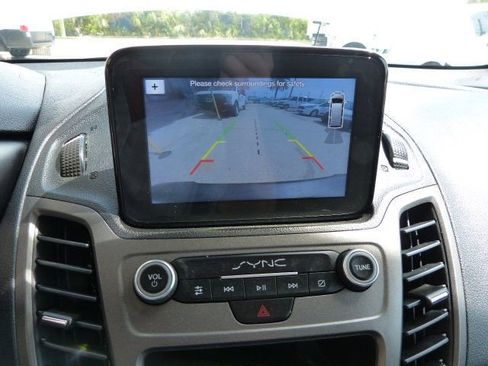 Used 2020 Ford Transit Connect XL FWD image 30
