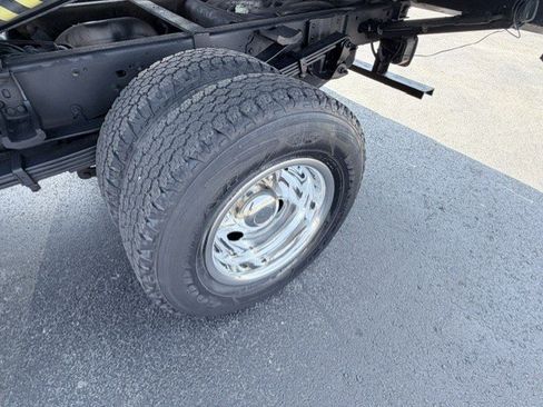 Used 2011 GMC Sierra 3500 W/T AWD/4WD image 10