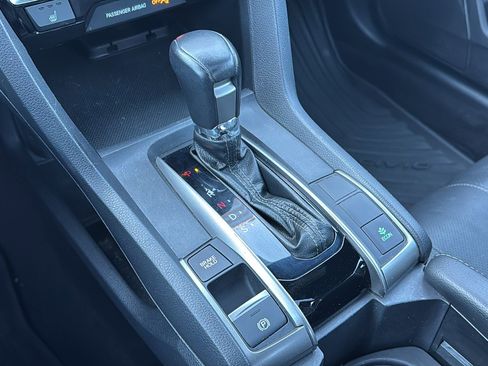 Used 2019 Honda Civic Sport Touring image 28