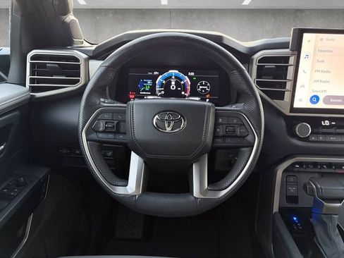 Used 2025 Toyota Tundra Limited image 21