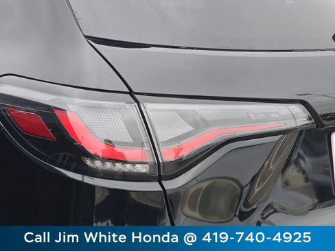 Certified 2025 Honda HR-V Sport image 19