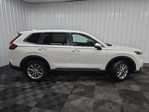 Used 2023 Honda CR-V EX image 2