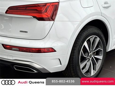 Certified 2022 Audi Q5 2.0T Premium w/ Convenience Package image 8