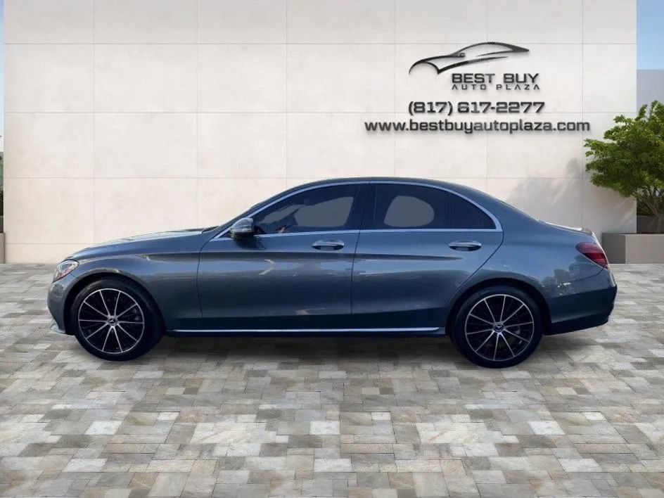 Used 2020 Mercedes-Benz C 300 Sedan image 4