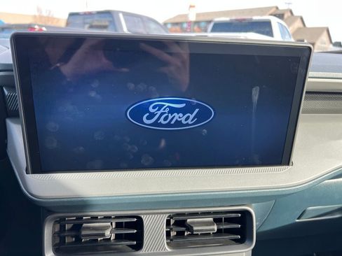 New 2025 Ford Maverick XLT w/ Black Appearance Package image 15