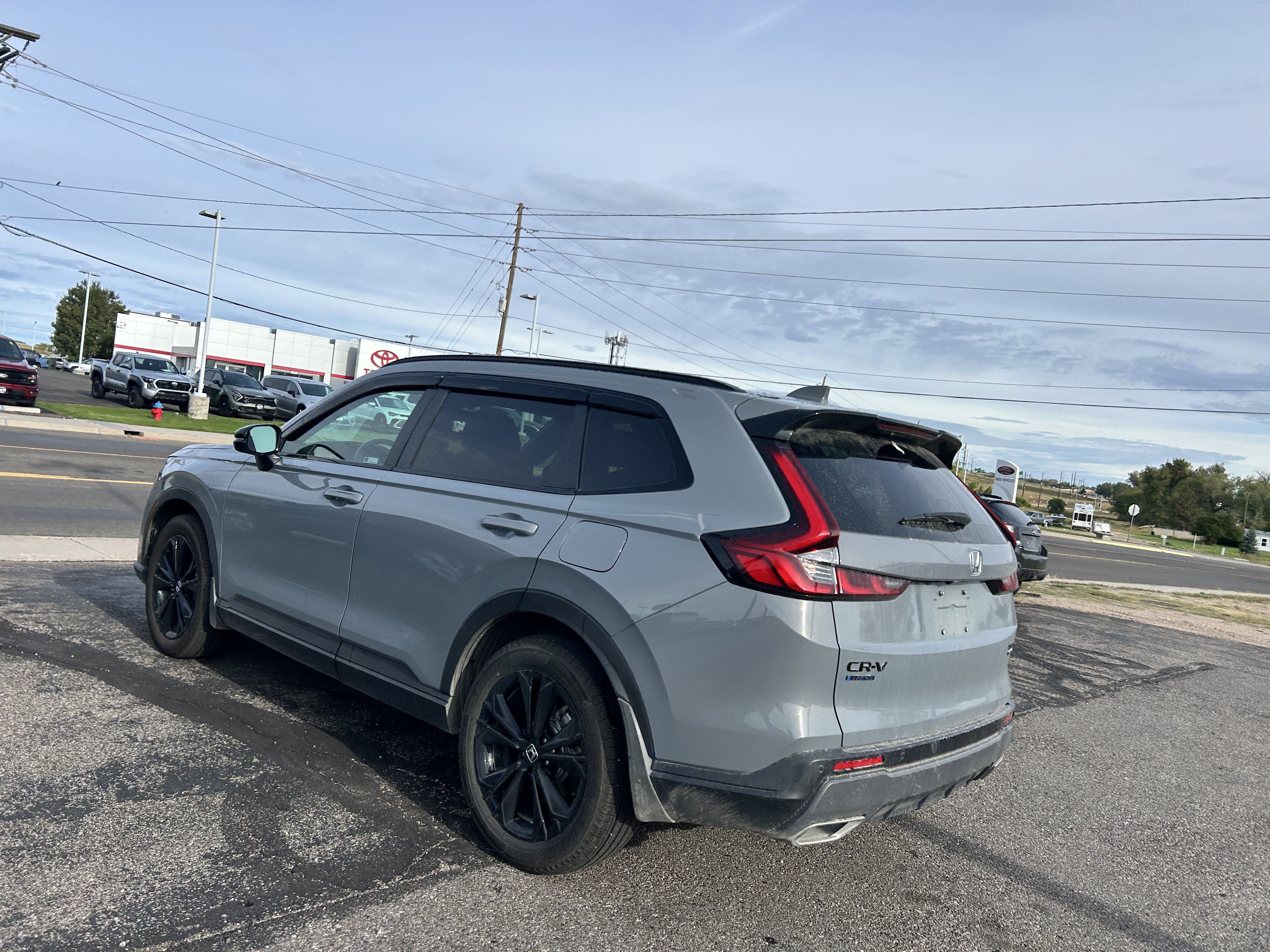 Used 2026 Honda CR-V Sport Touring image 3