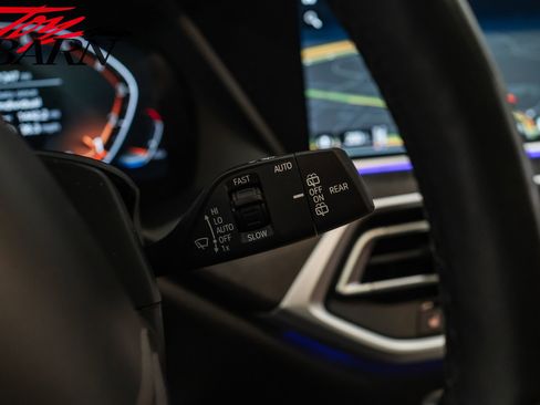 Used 2022 BMW X7 xDrive40i w/ Premium Package image 34