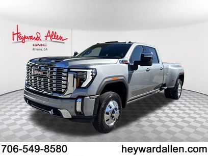 New 2026 GMC Sierra 3500 Denali w/ Denali Reserve Package
