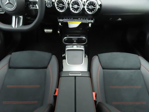 New 2026 Mercedes-Benz CLA 250 4MATIC image 16