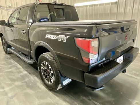 Used 2023 Nissan Titan PRO-4X w/ Pro-4x Convenience Package AWD/4WD image 25
