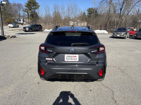 Used 2024 Subaru Crosstrek 2.0i Premium image 10