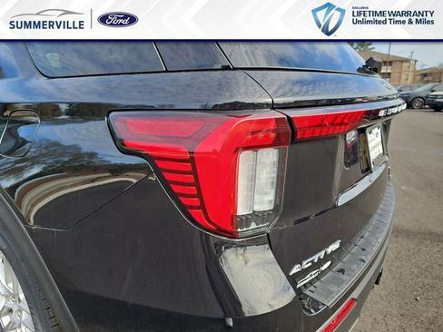 New 2026 Ford Explorer Active RWD image 35