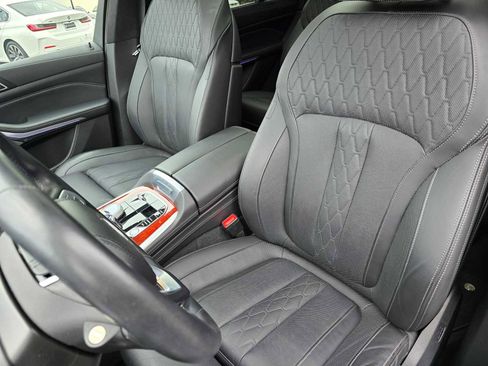 Used 2023 BMW ALPINA XB7 AWD/4WD image 22