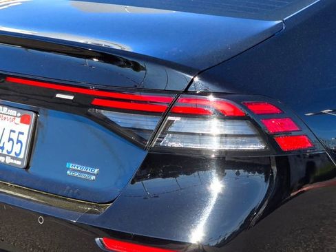 Used 2025 Honda Accord Touring image 29