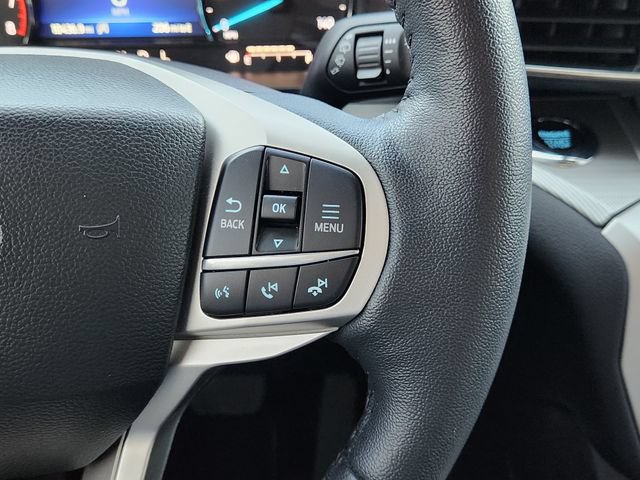 Used 2023 Ford Explorer XLT w/ Equipment Group 202A RWD image 28