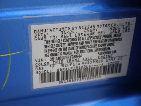 Used 2024 Nissan Sentra SR FWD image 19