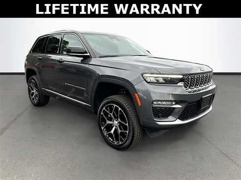 Used 2022 Jeep Grand Cherokee Summit image 1
