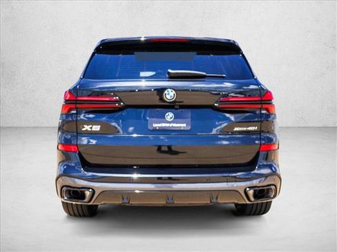 Used 2026 BMW X5 xDrive40i w/ M Sport Package AWD/4WD image 6