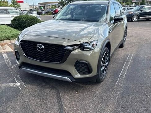 Used 2025 MAZDA CX-70 Plug-In Hybrid w/ Premium Pkg AWD/4WD image 2