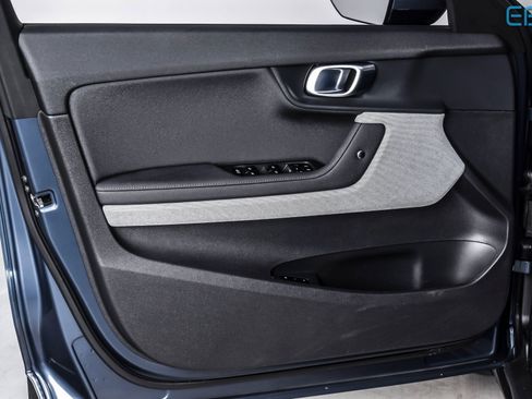 Used 2023 Polestar Polestar 2 Long Range Dual Motor image 13