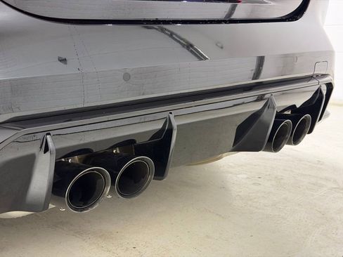 Used 2022 BMW M4 xDrive Competition w/ Executive Package image 7