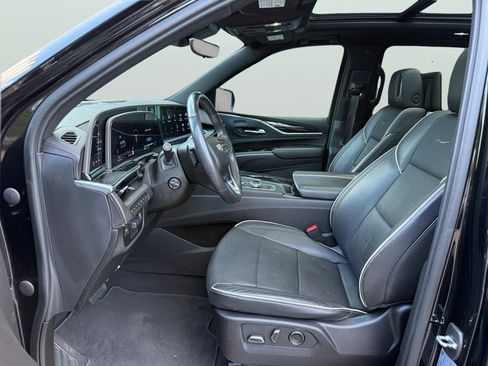 Used 2021 Cadillac Escalade ESV Sport w/ Driver Assist Tech Package AWD/4WD image 10