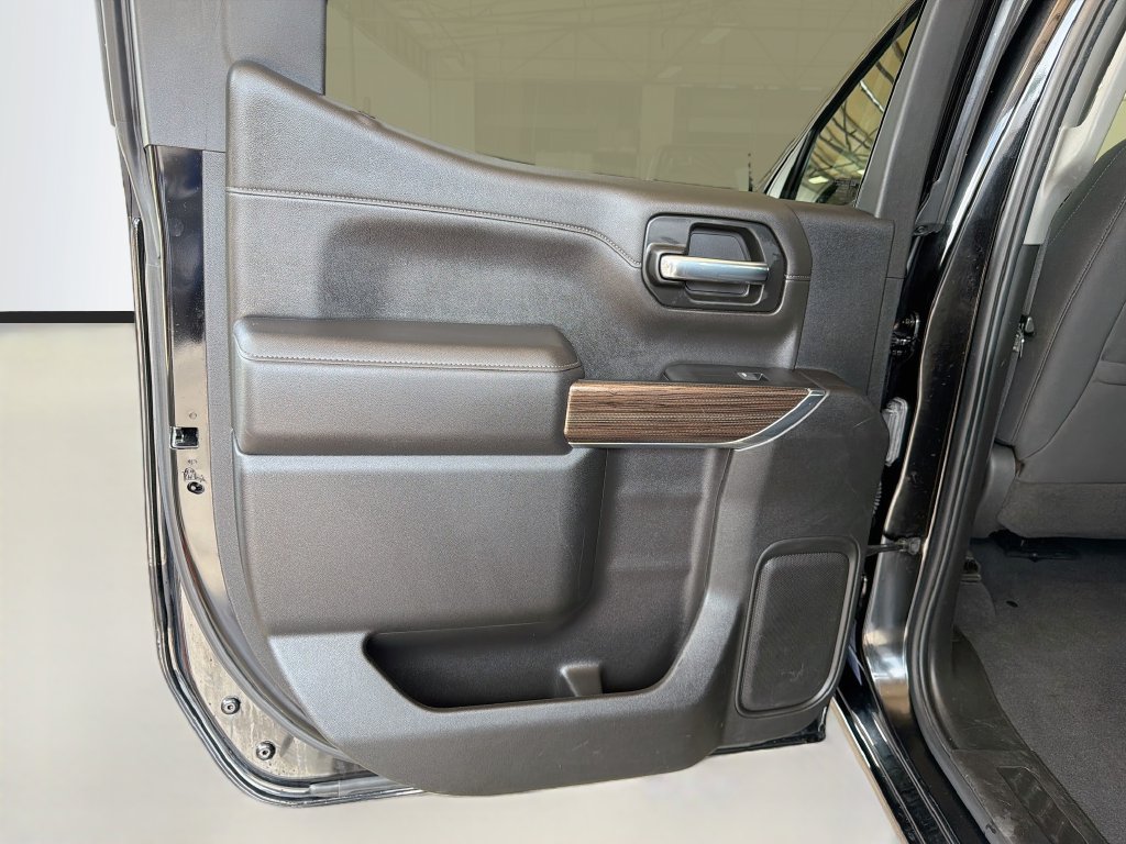 Used 2021 Chevrolet Silverado 1500 RST AWD/4WD image 25