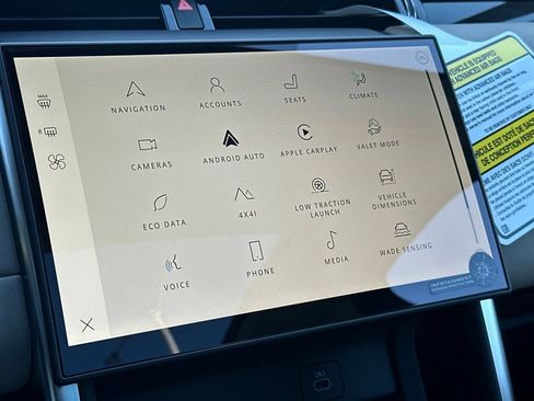 New 2025 Land Rover Discovery Sport S image 21