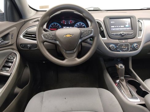 Used 2017 Chevrolet Malibu LS FWD image 22