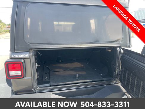Used 2019 Jeep Wrangler Unlimited Sport S AWD/4WD image 14