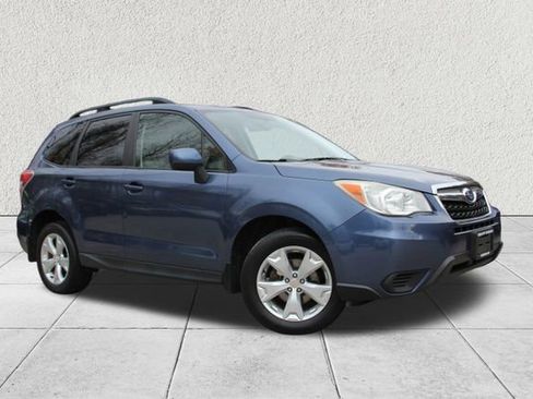 Used 2014 Subaru Forester 2.5i Premium w/ All-Weather Package image 3