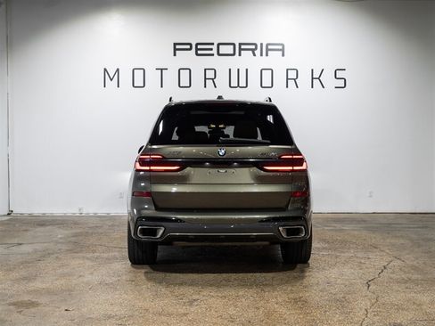 Used 2024 BMW X7 xDrive40i w/ Executive Package AWD/4WD image 6