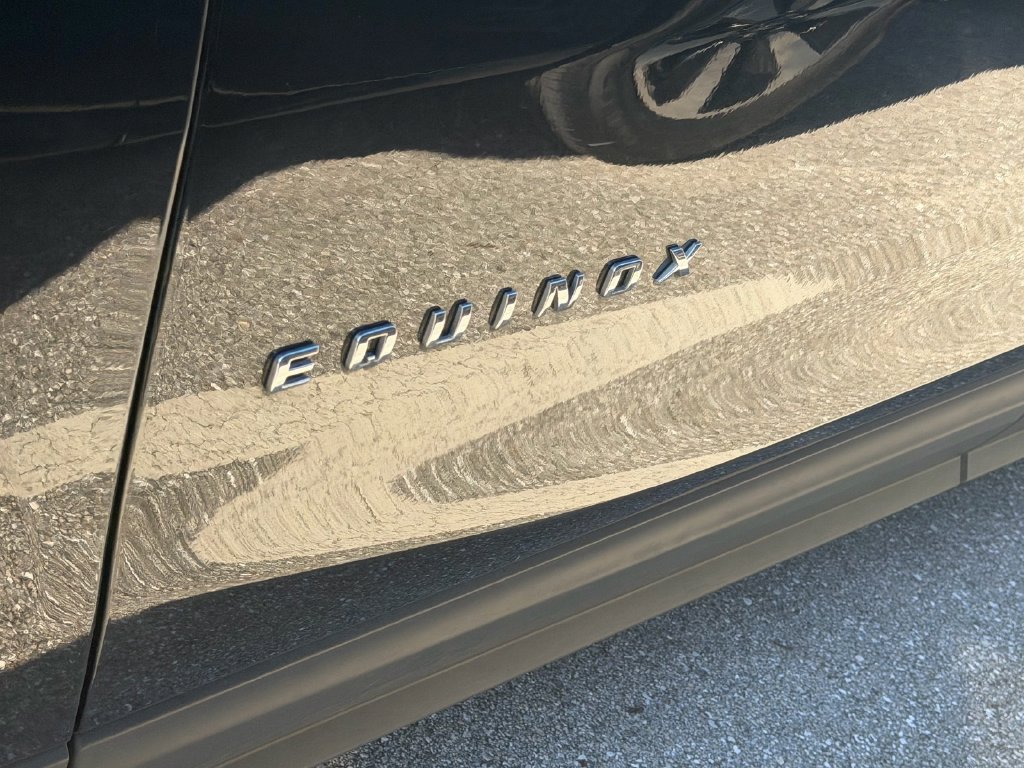 Used 2024 Chevrolet Equinox LT w/ LPO, Cargo Package FWD image 6