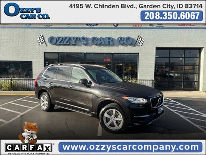 Used 2016 Volvo XC90 T5 Momentum