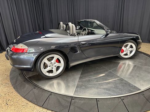 Used 2004 Porsche Boxster S RWD image 9