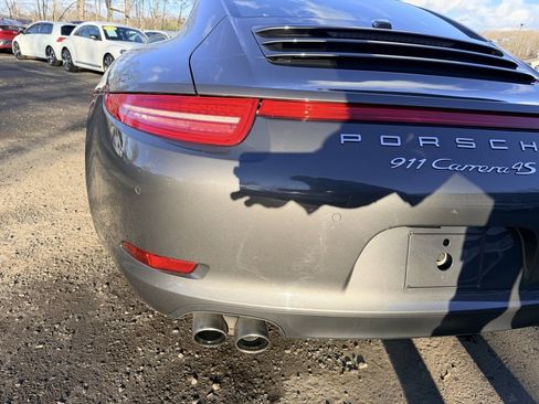 Used 2015 Porsche 911 Carrera 4S image 13