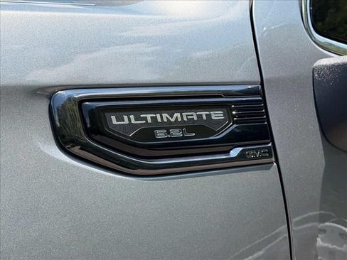 Used 2023 GMC Sierra 1500 Denali Ultimate AWD/4WD image 12