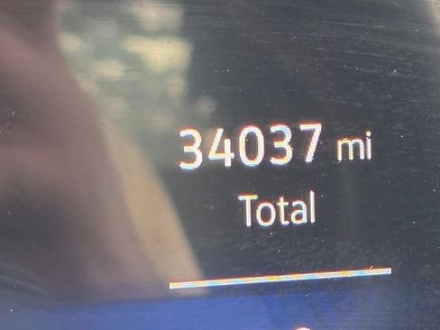 Used 2024 Volkswagen Tiguan SE R-Line image 25