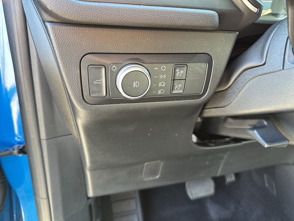 Used 2020 Ford Escape SEL AWD/4WD image 17
