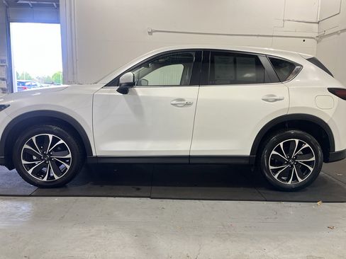 Used 2023 MAZDA CX-5 AWD 2.5 S w/ Premium Package image 4