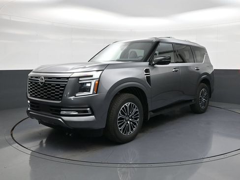 New 2026 Nissan Armada SL w/ Captain's Chari Seat Package AWD/4WD image 3