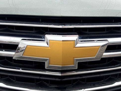 Certified 2023 Chevrolet Traverse LT w/ Rear Camera Mirror Package image 30