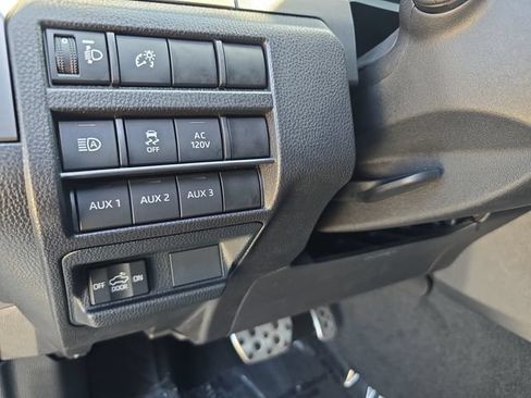 Used 2025 Toyota Tacoma TRD Sport w/ TRD Sport Upgrade Package AWD/4WD image 28