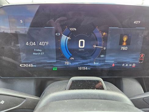 Used 2024 Chevrolet Equinox EV RS image 17