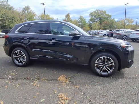 New 2025 Audi Q5 Premium image 9