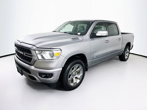 Used 2022 RAM 1500 Big Horn AWD/4WD image 3