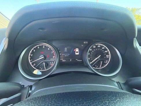 Used 2024 Toyota Camry SE AWD/4WD image 30