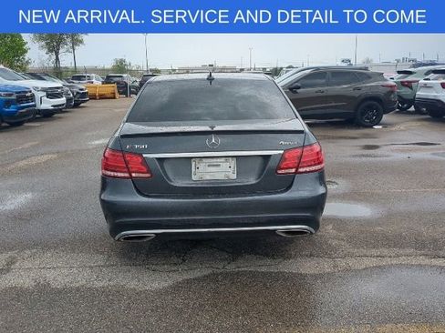 Used 2015 Mercedes-Benz E 350 4MATIC Sedan image 4