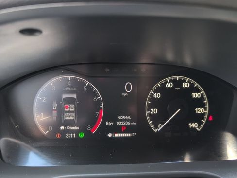 Used 2025 Honda HR-V Sport image 15