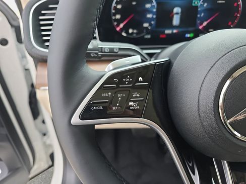 New 2026 Mercedes-Benz GLE 450 4MATIC image 17